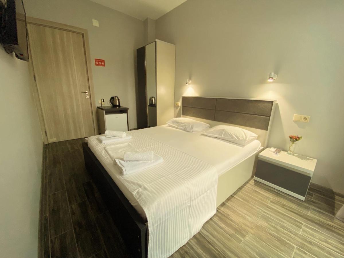 Hotel Vs Kobuleti ภายนอก รูปภาพ